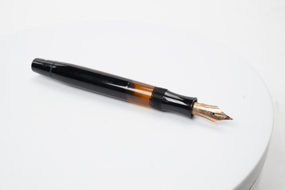 A Montblanc No.334.5 fountain pen fitted with a 14ct. Montblanc nib